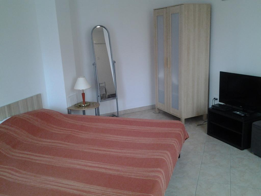 Sunrice Rovinj Apartamento Exterior foto